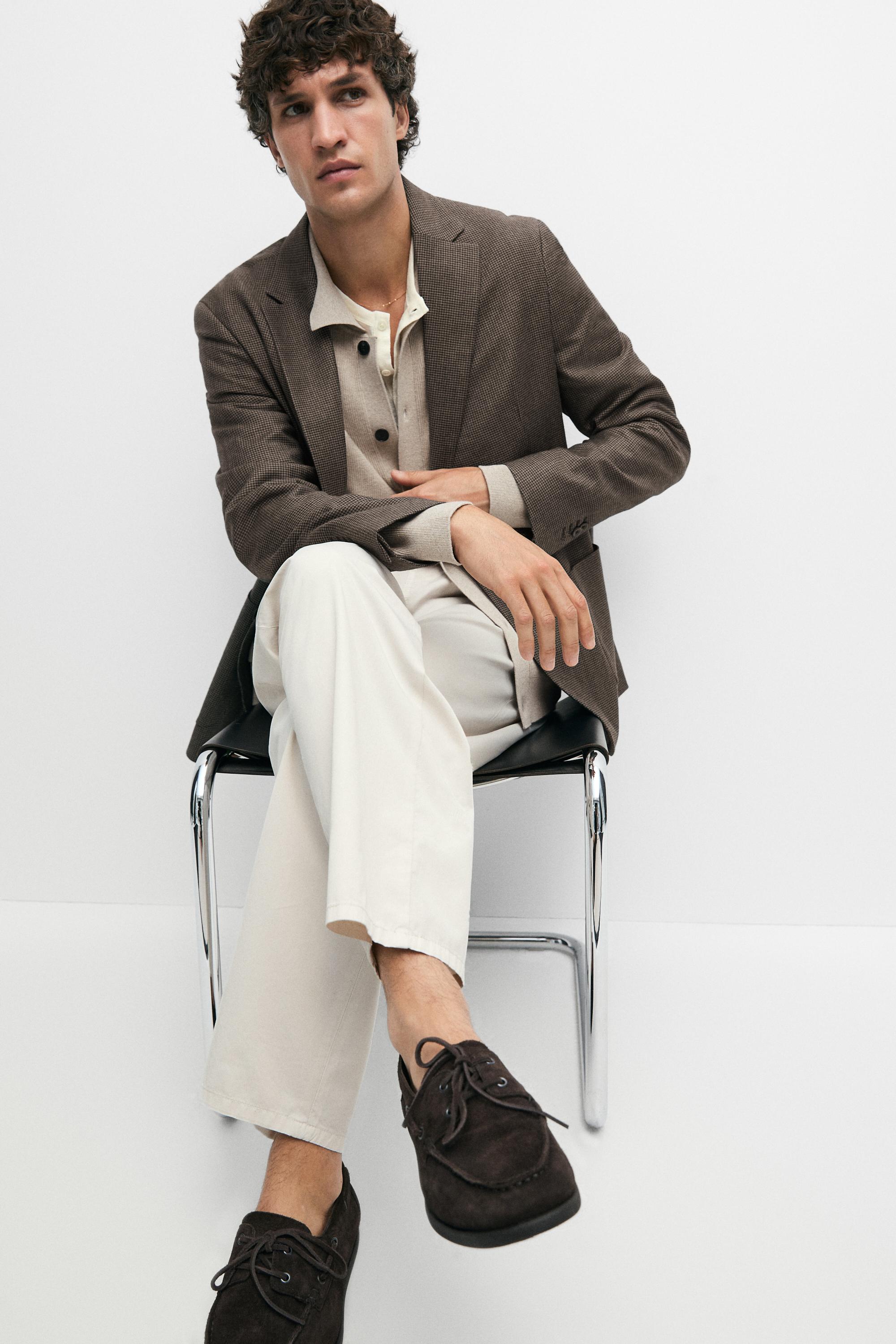 Wool-blend blazer with pocket details